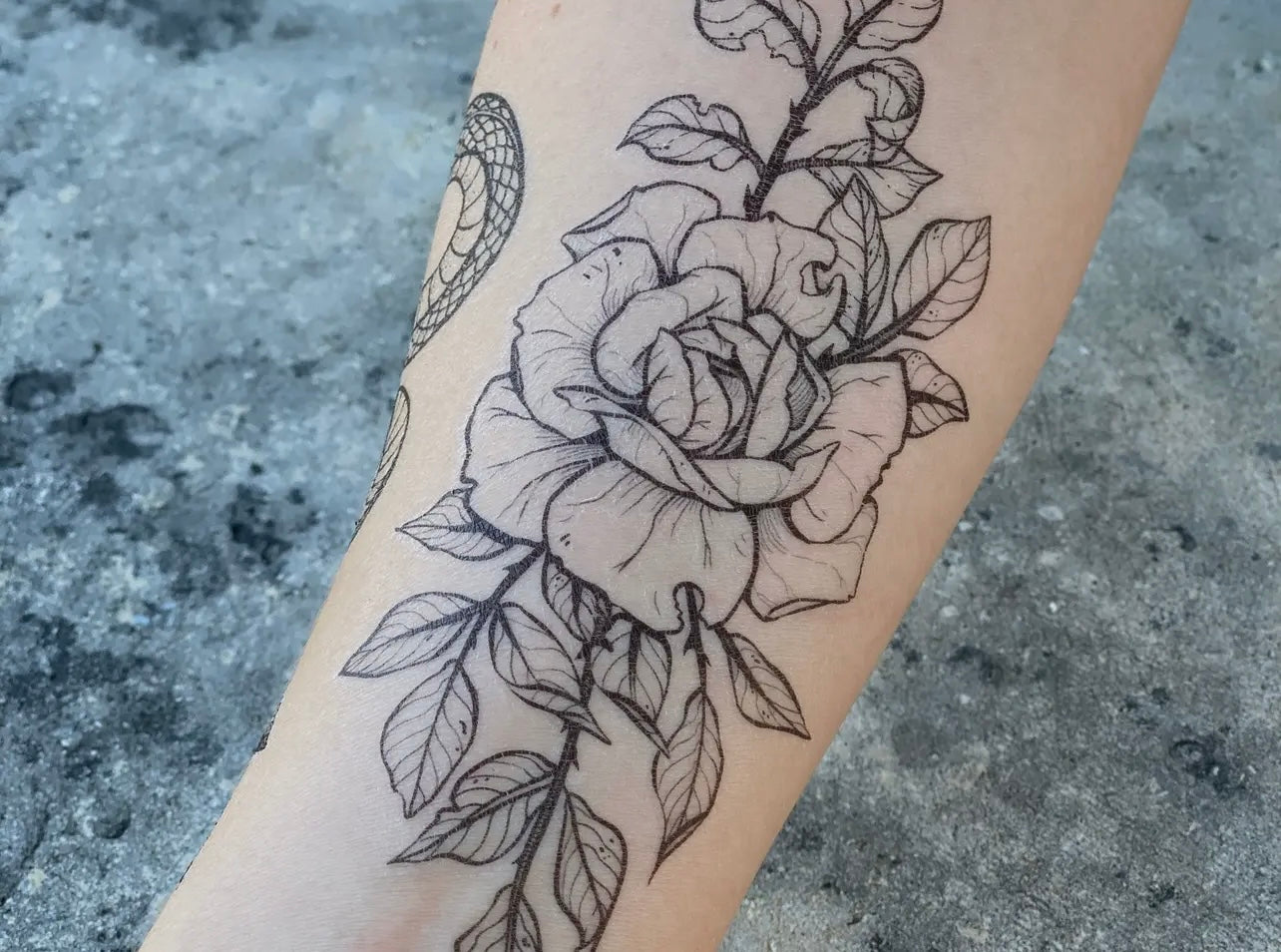 Rose Blossom Temporary Tattoo